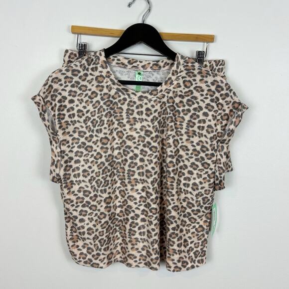 Honeydew Terry Cloth Short Sleeve and Shorts Pajama Set Leopard Size Medium - Picture 1 of 5